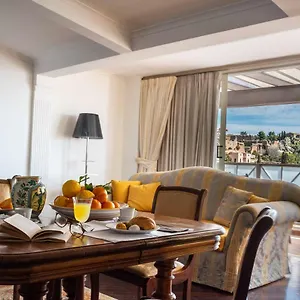  Apartment Palazzo Di Ferro Italy