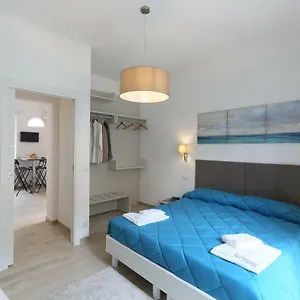  Apartment La Cartolina Italy